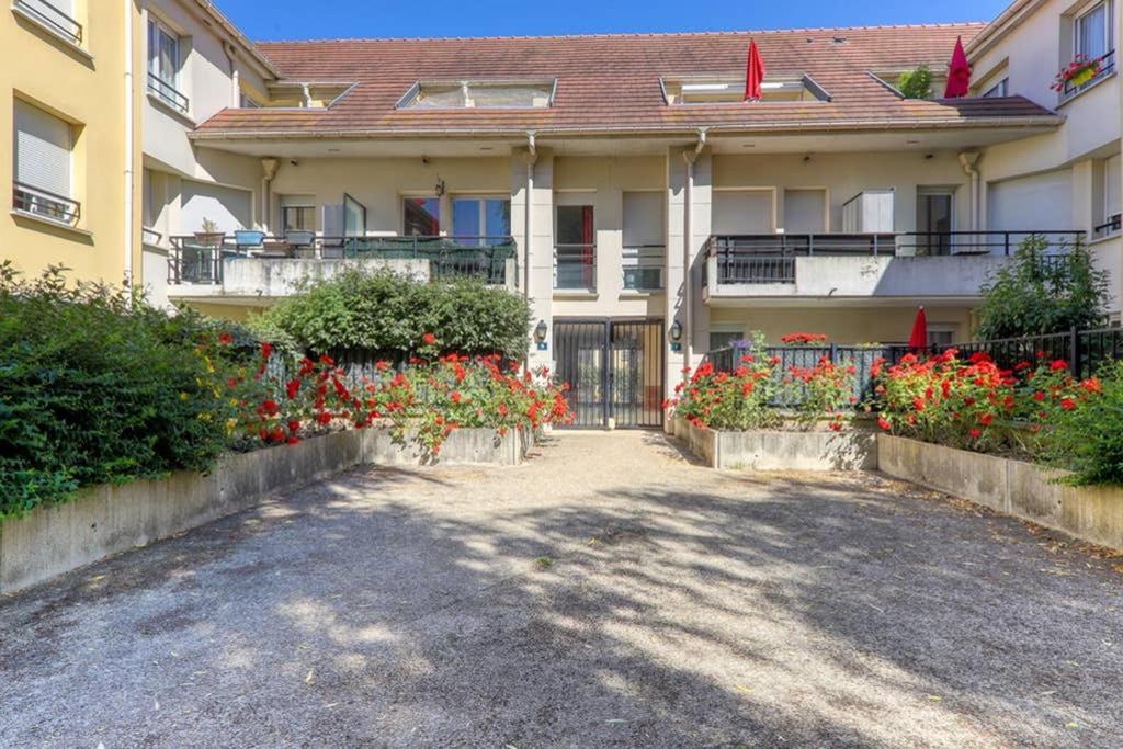 Amilly Park 6 Personnes 2 Chambres Pk Prive En Sous Sol Serris Kültér fotó