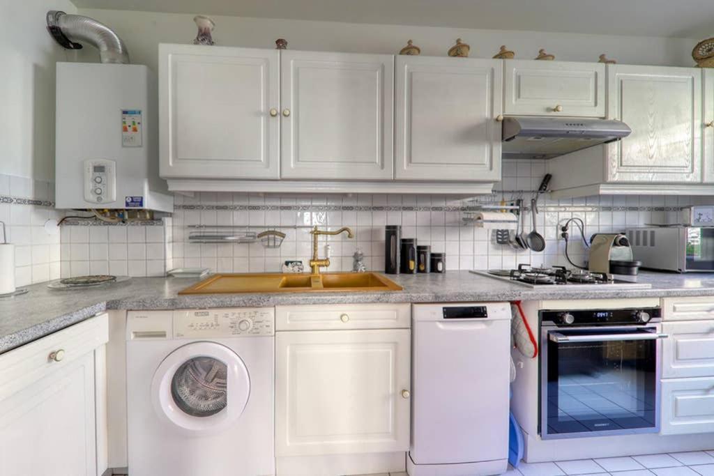 Amilly Park 6 Personnes 2 Chambres Pk Prive En Sous Sol Serris Kültér fotó